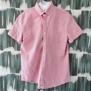 Vinyard Vines Boys Pink Striped Shirt- M (10-12)
100 % Cotton